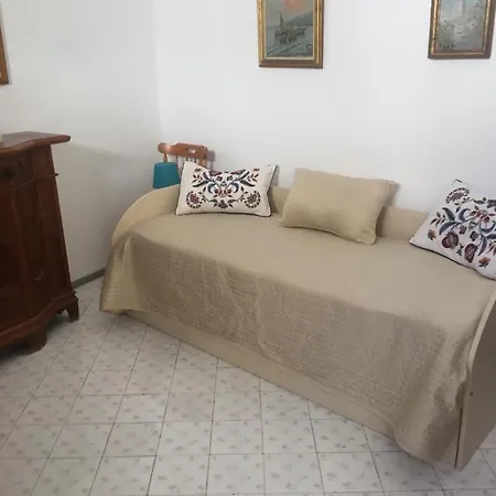 La Porziuncola * Capri